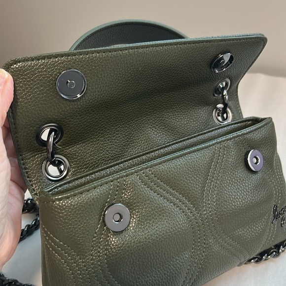 Lug Cadence Mini Classic Crossbody Bag - Picture 12 of 13
